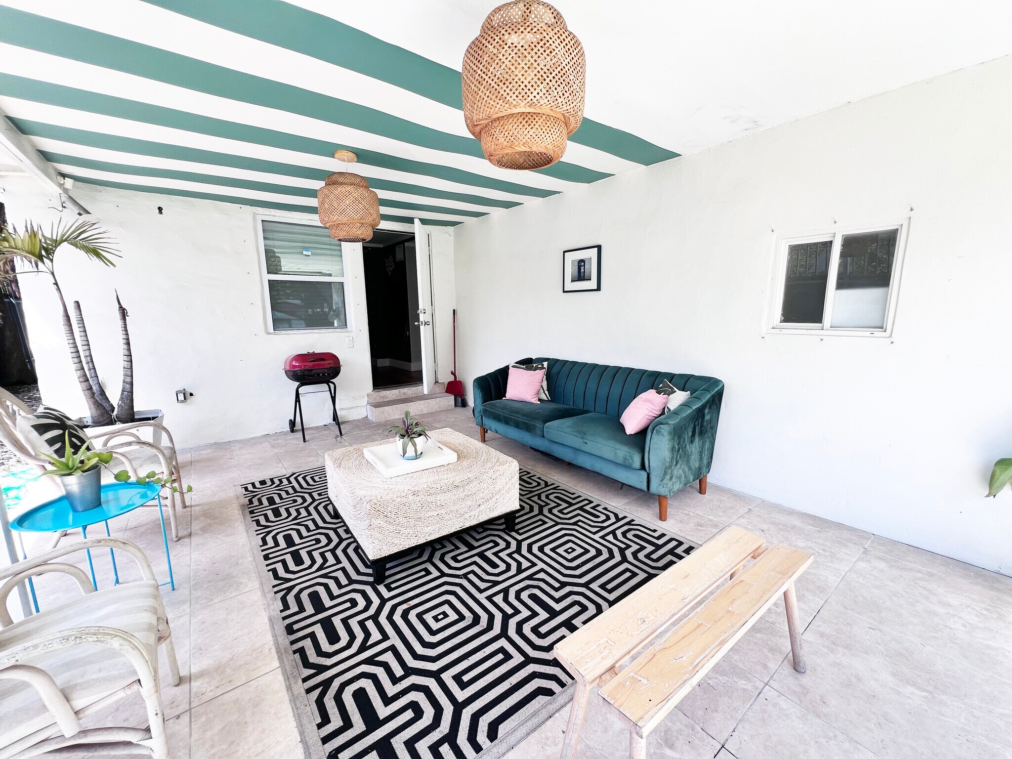 Building Photo - 324 NW 52nd St