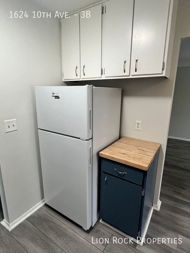 Building Photo - Comfortable & Convenient Living for $1,145...