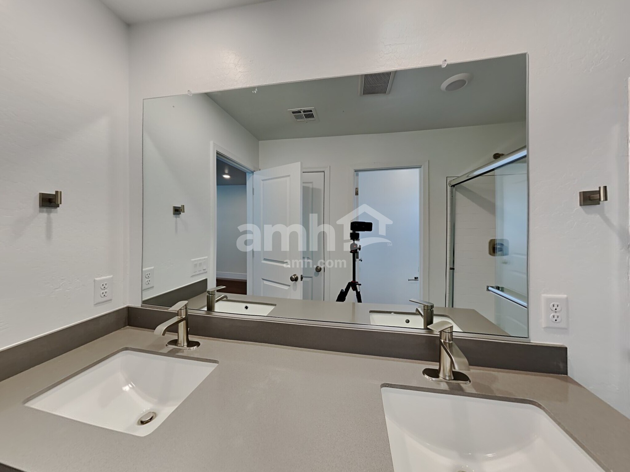 Building Photo - 21399 S 231st Way