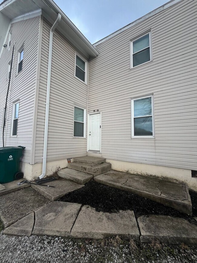 Building Photo - 4805 Eastern Ave