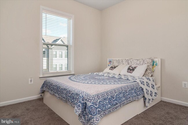 Building Photo - 3351 Pitch Pine Dr