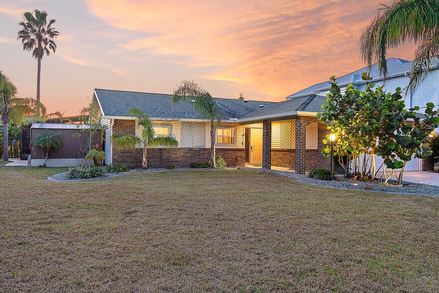 Building Photo - 61 Comanche Ct