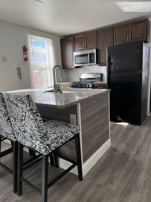 Building Photo - 6135 Vine St