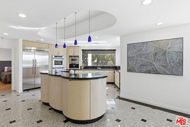 Building Photo - 24366 La Masina Ct