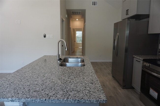 Building Photo - 9761 Black Gum