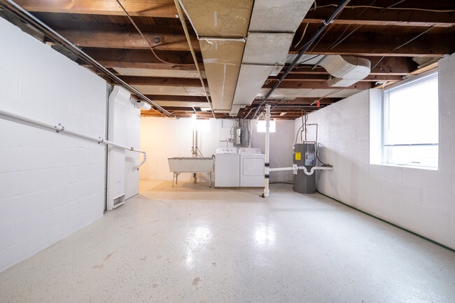 Building Photo - 8700 Nicollet Ave