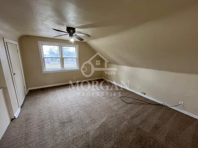 Building Photo - 2447 Jackson St