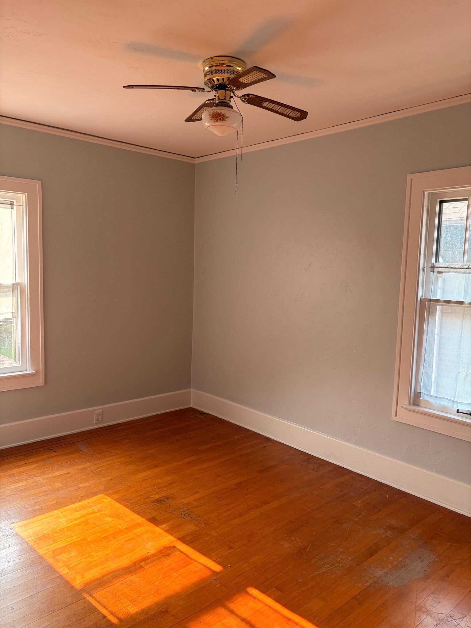 Northwest Bedroom - 2226 N 6th St