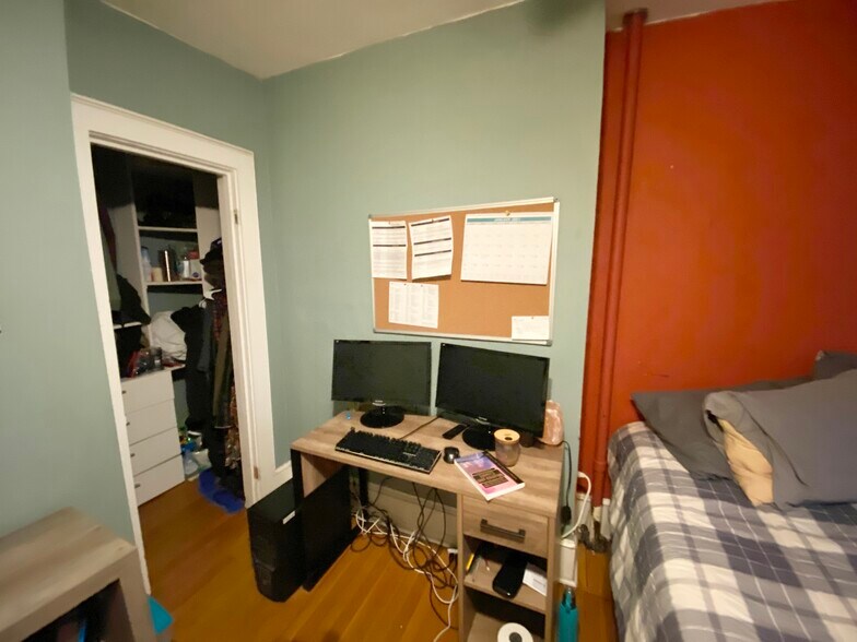 Building Photo - 31 Worthington St