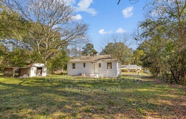 Building Photo - 628 Annie Laura Dr