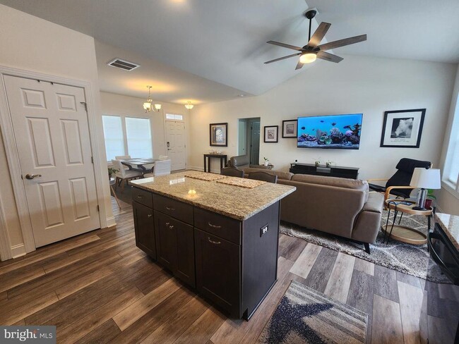 Building Photo - 26017 Starboard Ct