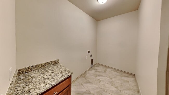 Building Photo - 9416 NW 91st Circle