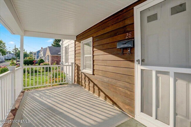 Building Photo - 28 Sedgwick St