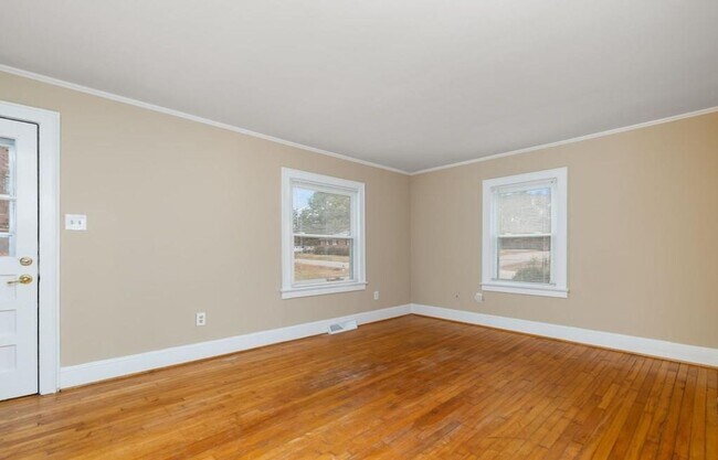 Building Photo - Location, Community, Quality Living. It Starts Here!