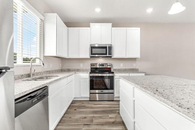 Building Photo - 21522 Sir Walter Ln