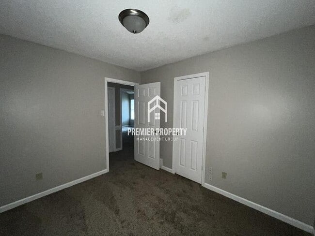 Building Photo - 3935 Misty Lake Cove