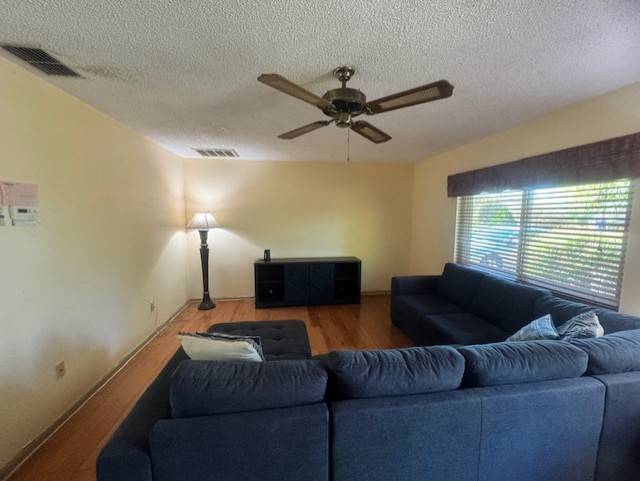 Building Photo - 110 Truman Ave NE