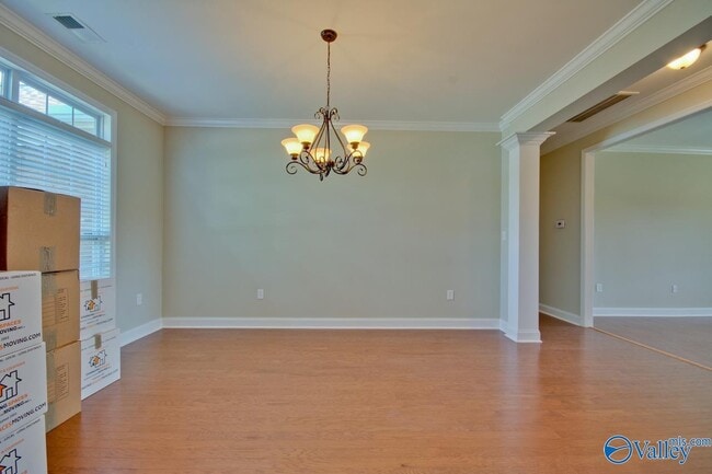 Building Photo - 112 SW Autumn Cove Dr