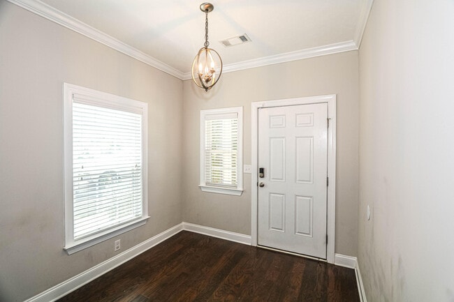 Building Photo - 987 Glenhaven Dr