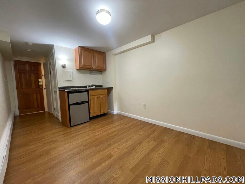 Building Photo - 51 S Huntington Ave