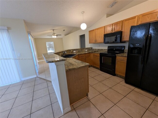 Building Photo - 78 Pine Grove Dr