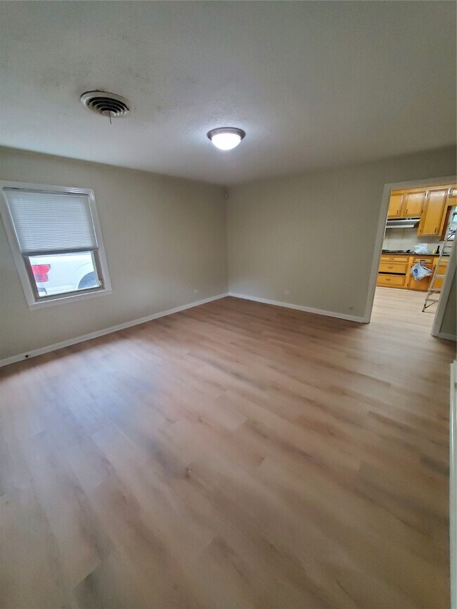 Building Photo - 1505 Millie St