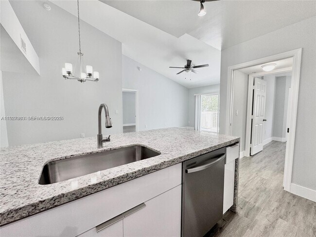 Building Photo - 677 SW 111th Ave