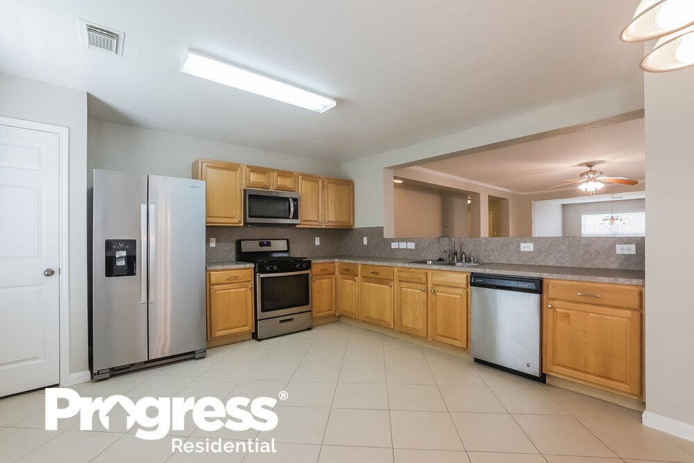 Building Photo - 18211 Hammondsport Ln