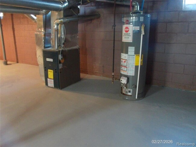 Building Photo - 15107 Whitcomb