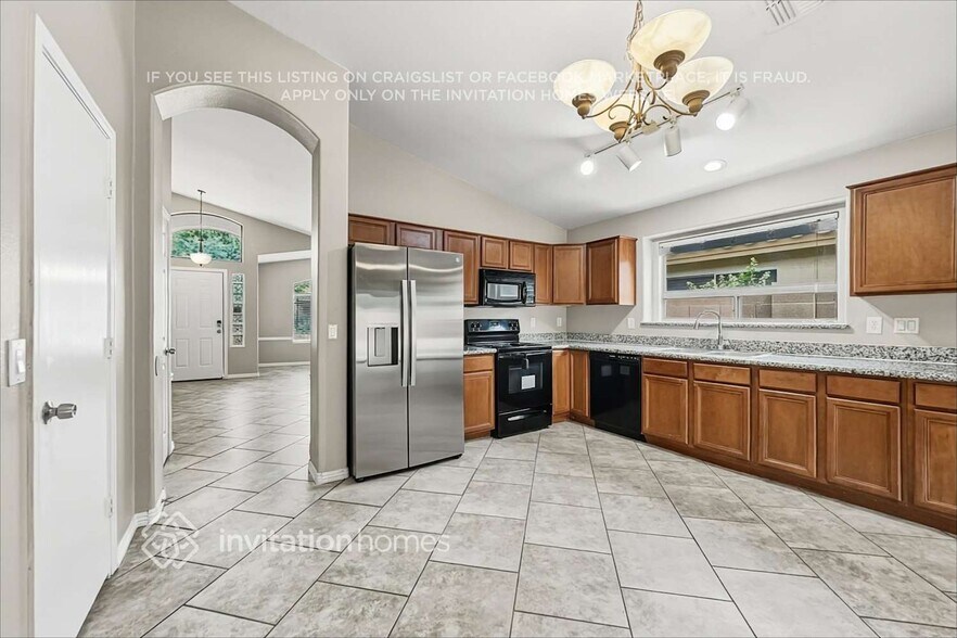 Building Photo - 29821 N Broken Shale Dr