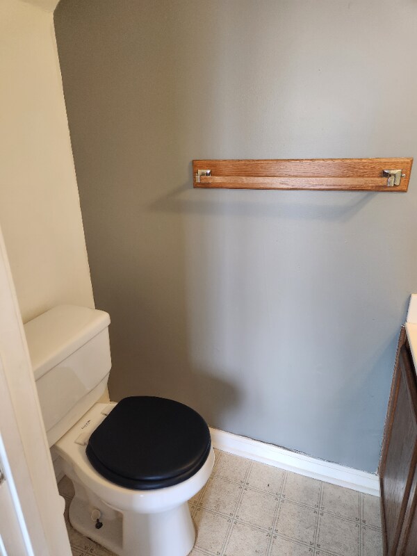 Building Photo - 225 A View Ave