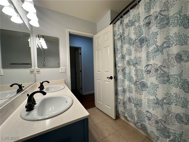 Building Photo - 7944 Quail Harbor St