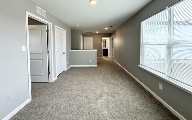 Building Photo - 8112 Driftwood Lp