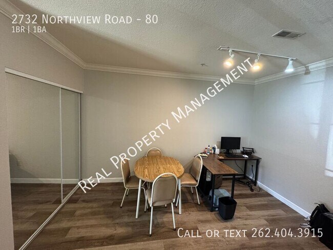 Building Photo - 2732 Northview Rd