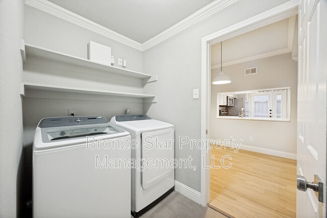 Building Photo - 5200 Martel Ave