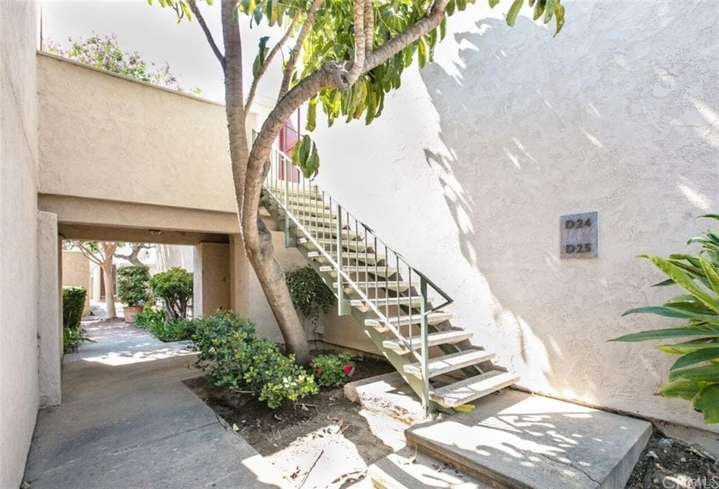 Building Photo - 2900 Madison Ave