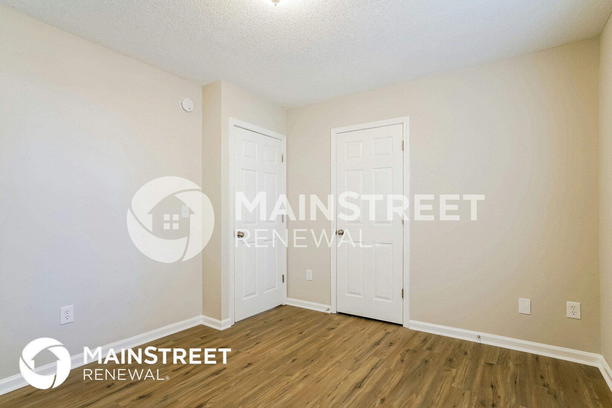 Building Photo - 240 Mitchell Ave