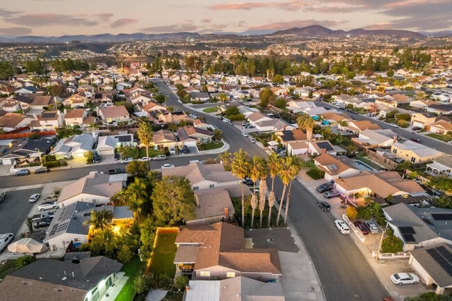 Building Photo - 7630 Andasol St