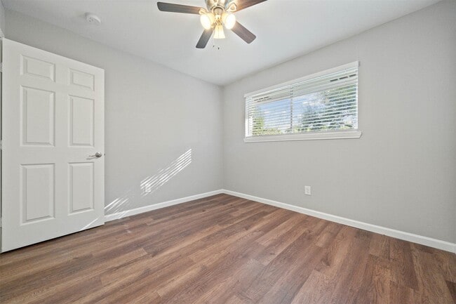 Building Photo - 12203 Ryewater Dr