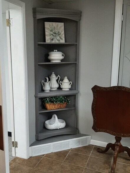 Building Photo - 125 Broad St