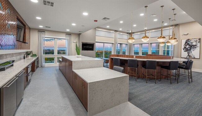 Building Photo - 3636 W Dallas St