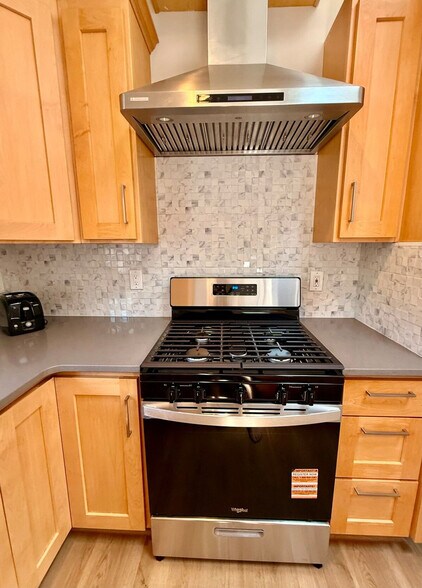 Building Photo - 10699 Larry Way