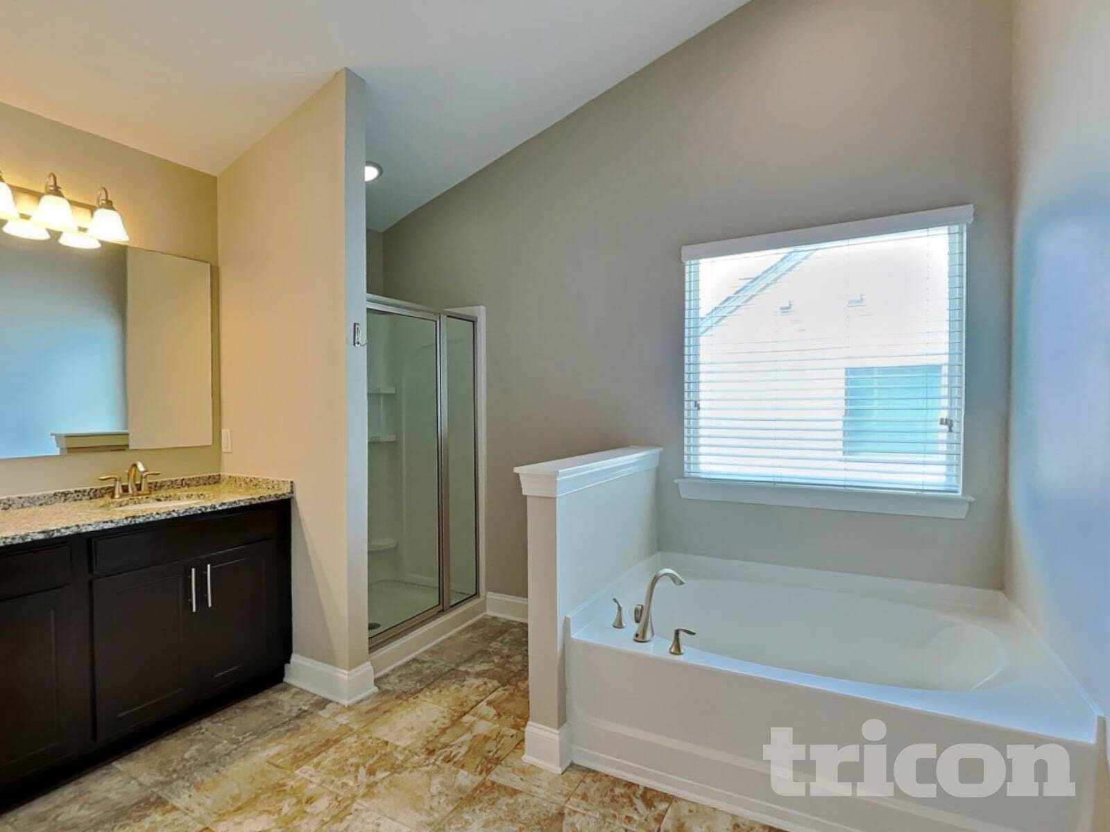 Building Photo - 2203 Wise Owl Dr