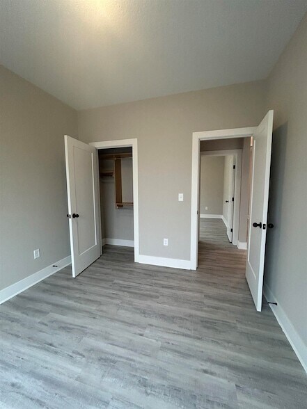 Building Photo - 12803 E Blake St