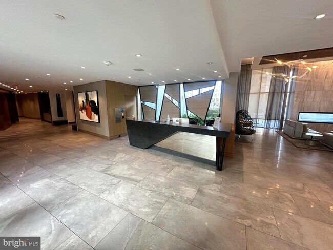 Building Photo - 145 Riverhaven Dr