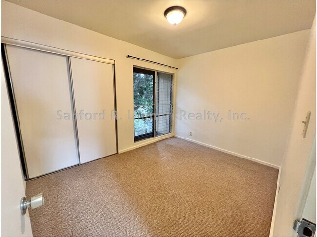 Building Photo - lani1786