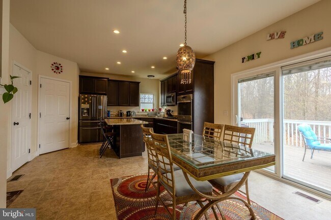 Building Photo - 3365 Alydar Rd