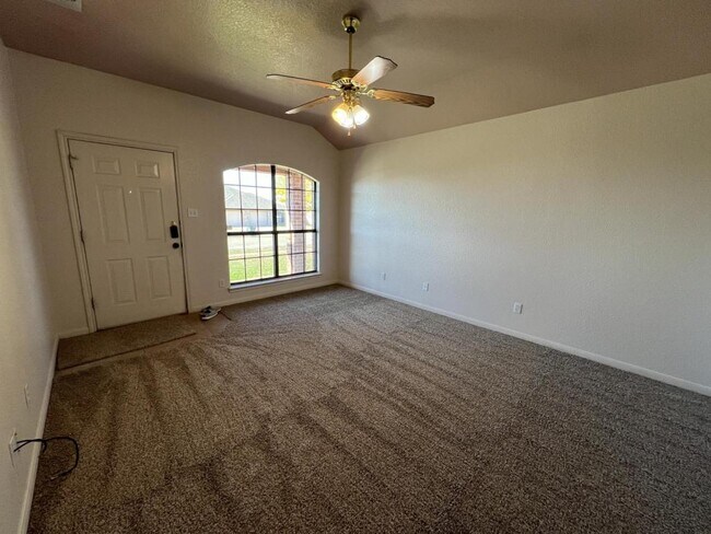 Building Photo - 3706 Dustin Ct