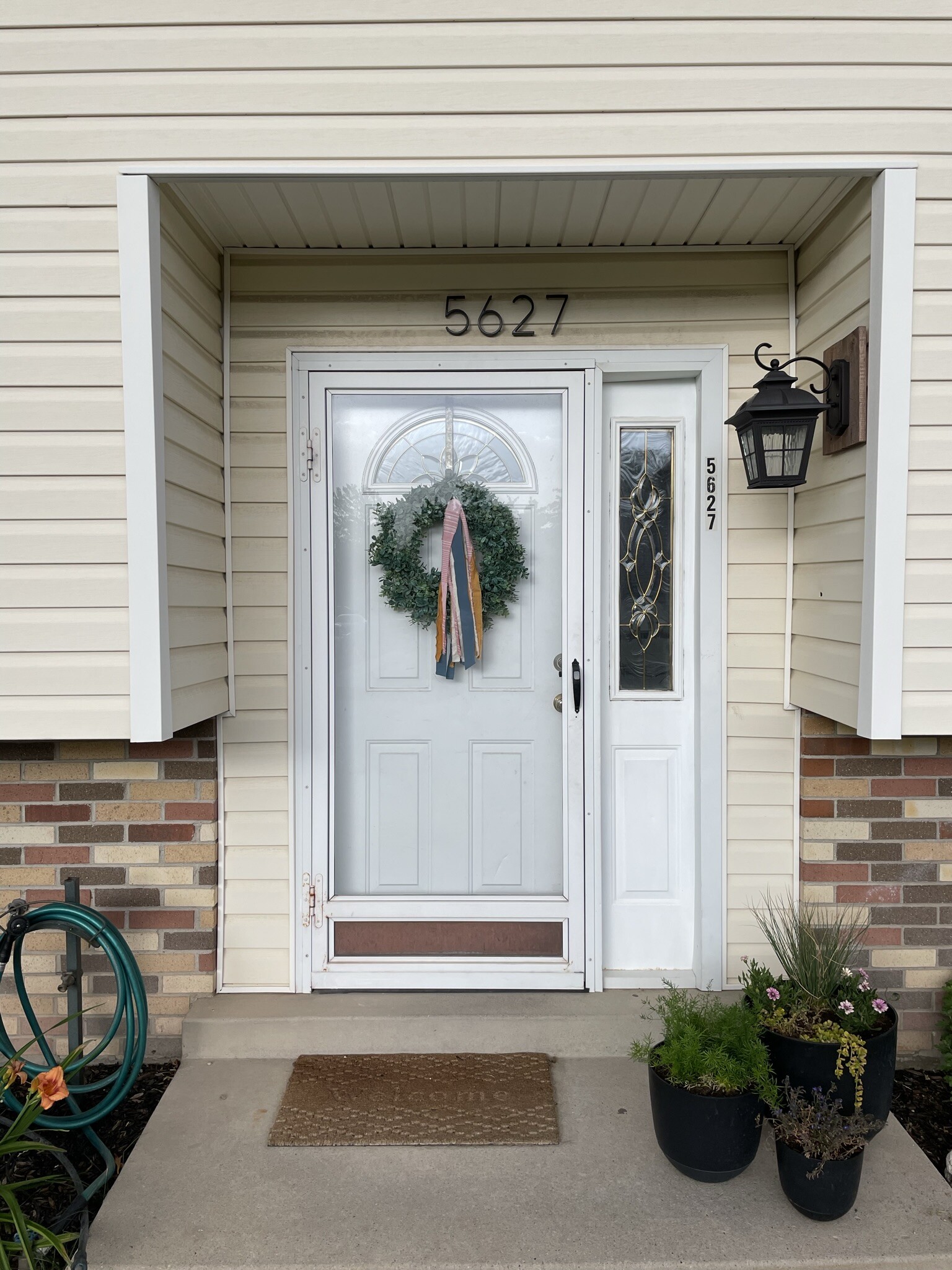 Building Photo - 5627 S Sarah Jane Dr