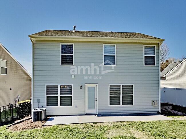 Building Photo - 3856 Wingdale Ct